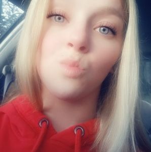 Meet your Posher, Malorie